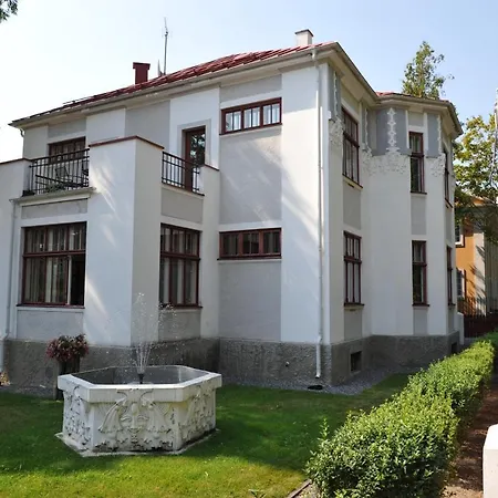 Meri Gostinjska kuća